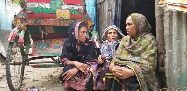 The narrow lanes of Kalyanpur slum, Dhaka